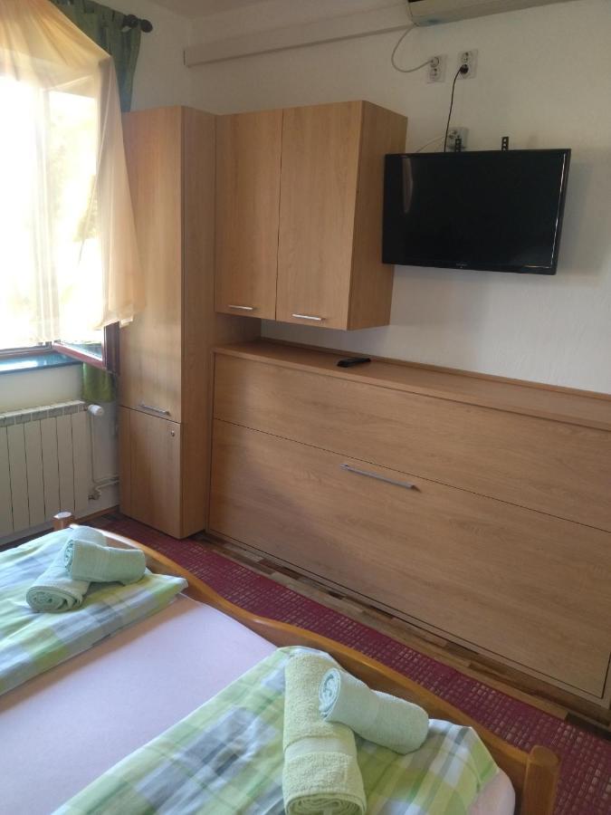 Zelena Oaza Apartment Novigrad  Exterior photo